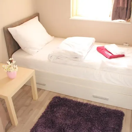 Downtown Skadarlija * Белград