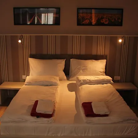 Downtown Skadarlija Апартаменты Белград